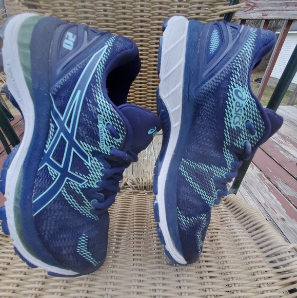 Brooks Gel Nimbus 20 size 7.5 - Picture 7 of 14